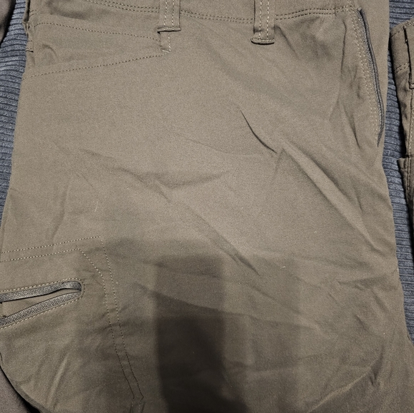 4 pairs of Wrangle shorts - Picture 2 of 6